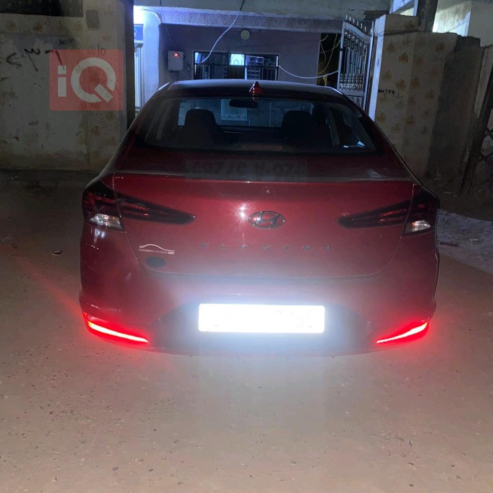 هیوندای ئەلەنترا